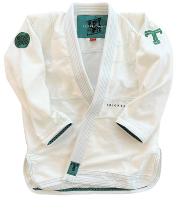 Tricks and Traps Broccoli Kimono